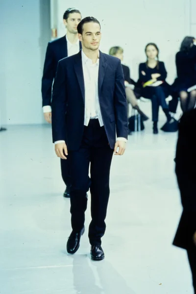 Look 69